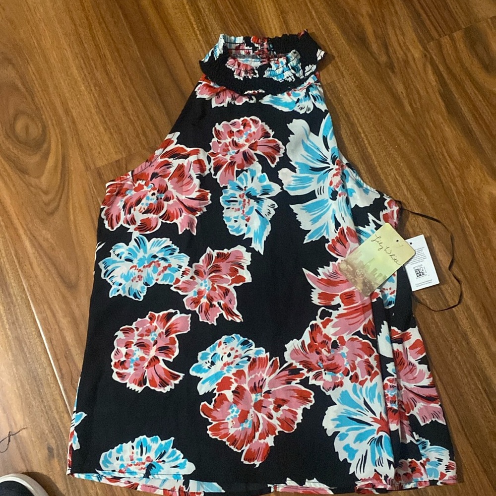 Women blouse s